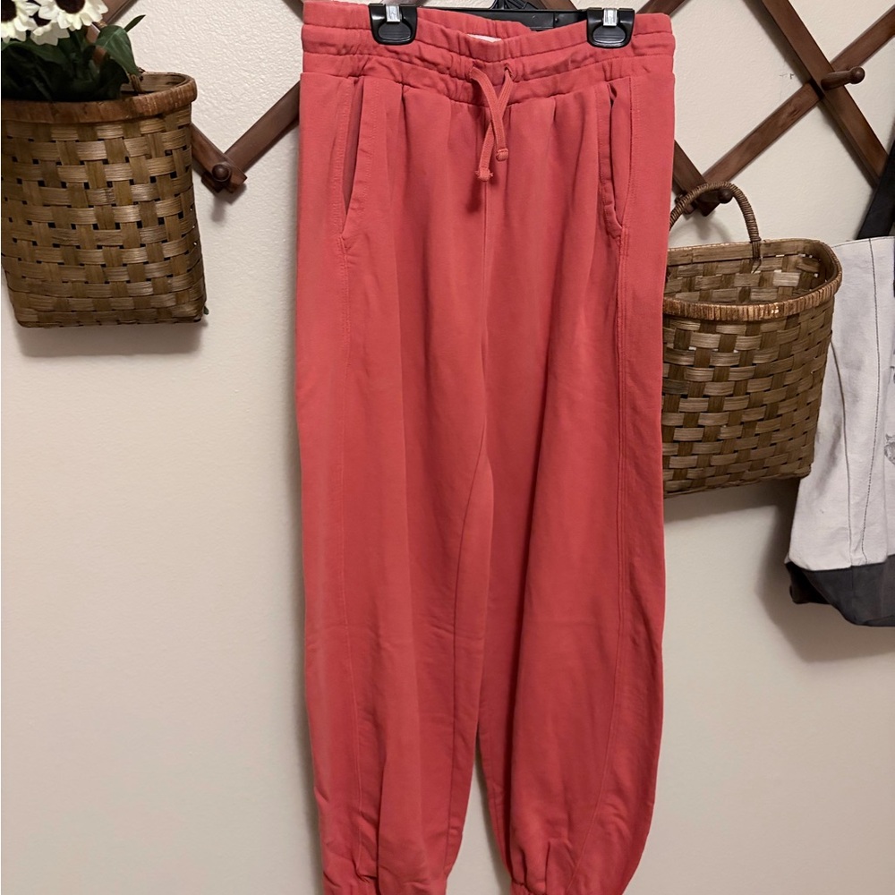 Women's Coral Joggers